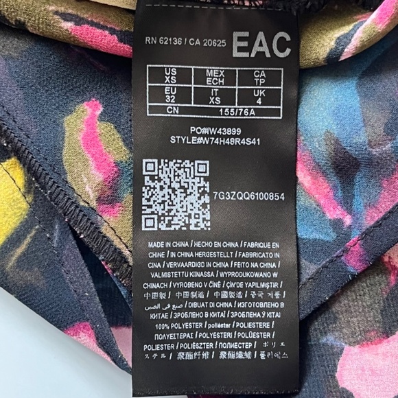 Guess Quinn Floral Ruffle Top - Picture 7 of 8